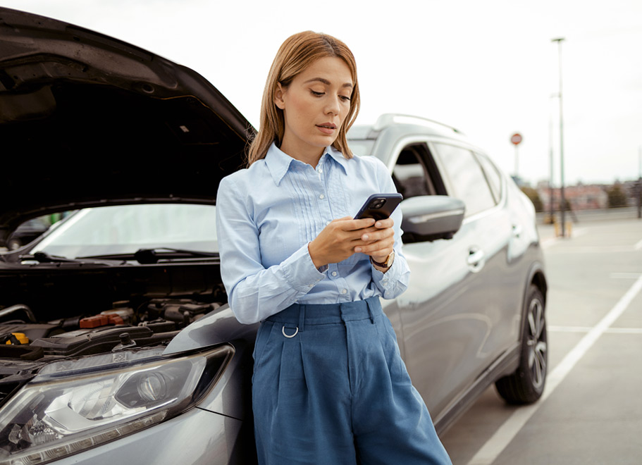 Roadside Assistance hero photo
